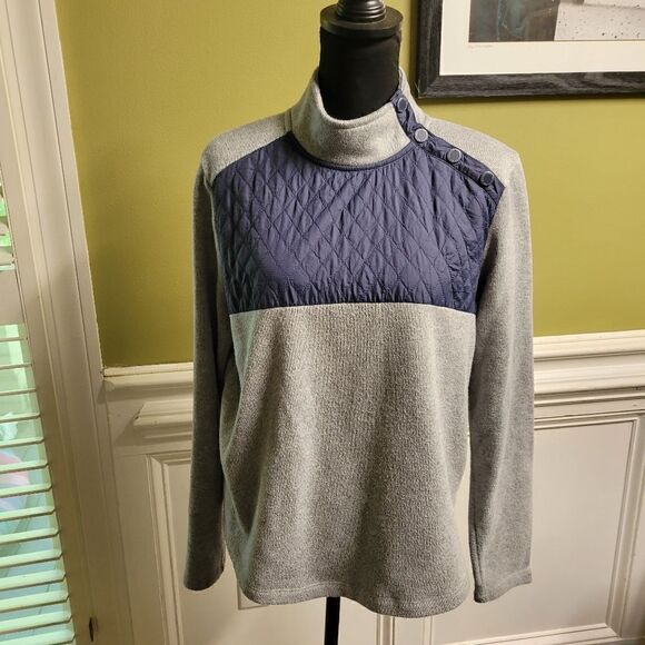 Vineyard Vines Gray and Blue Side Snap Collar Size Large - Picture 1 of 10